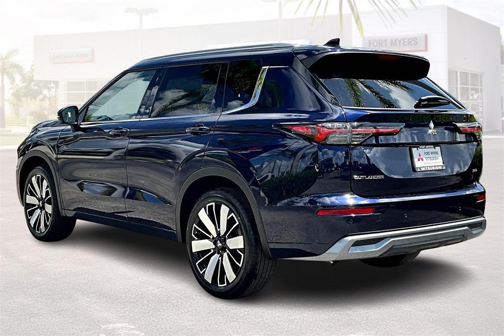 new 2025 Mitsubishi Outlander car, priced at $37,100