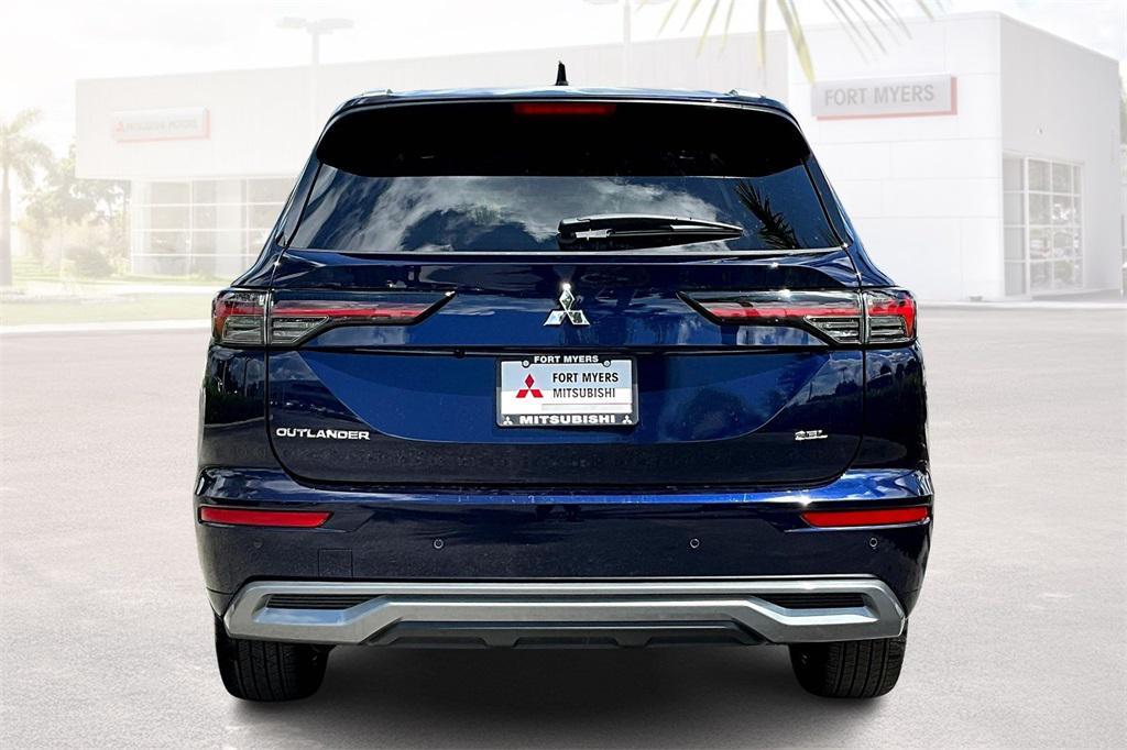new 2025 Mitsubishi Outlander car, priced at $37,100