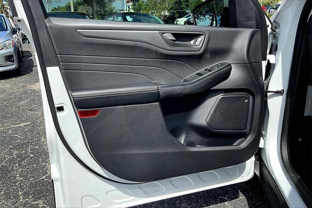 used 2023 Ford Escape car, priced at $19,995