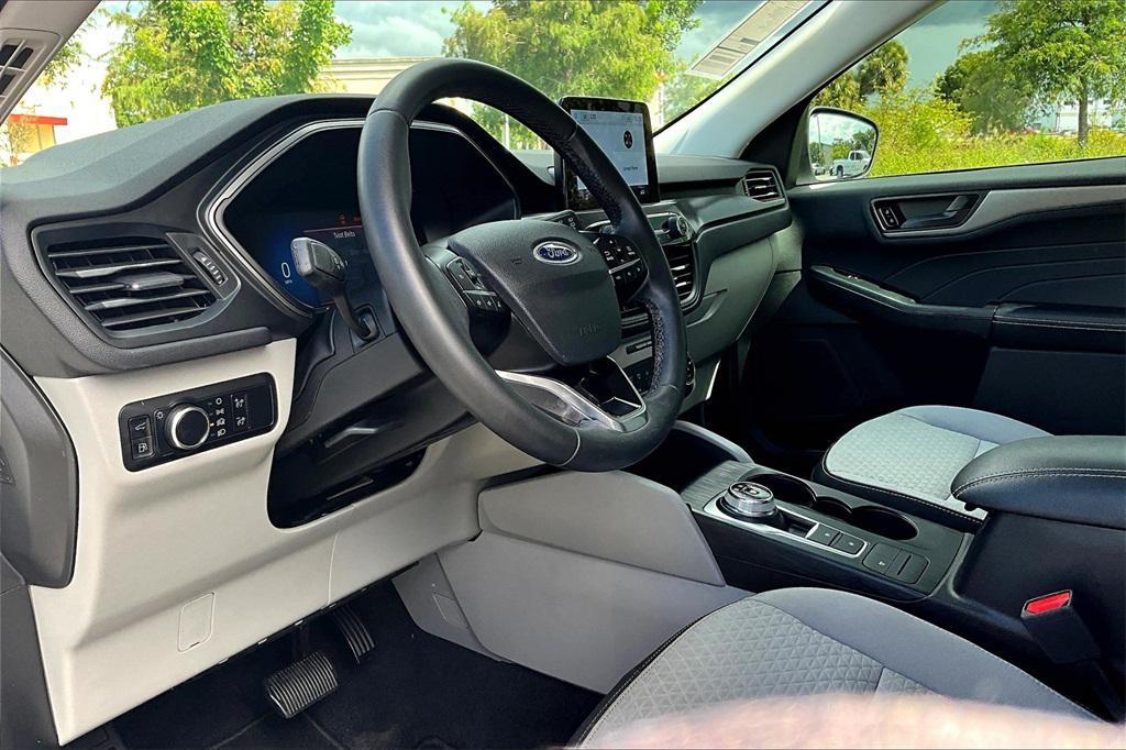 used 2023 Ford Escape car, priced at $19,995