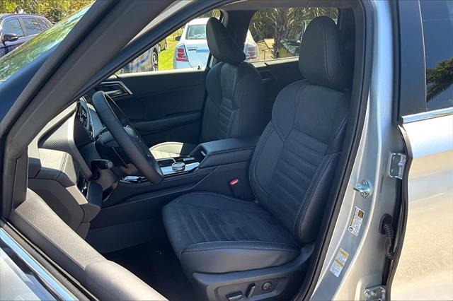 new 2025 Mitsubishi Outlander car, priced at $35,610