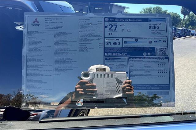 new 2025 Mitsubishi Outlander car, priced at $35,610
