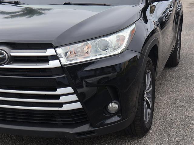 used 2018 Toyota Highlander car, priced at $19,248