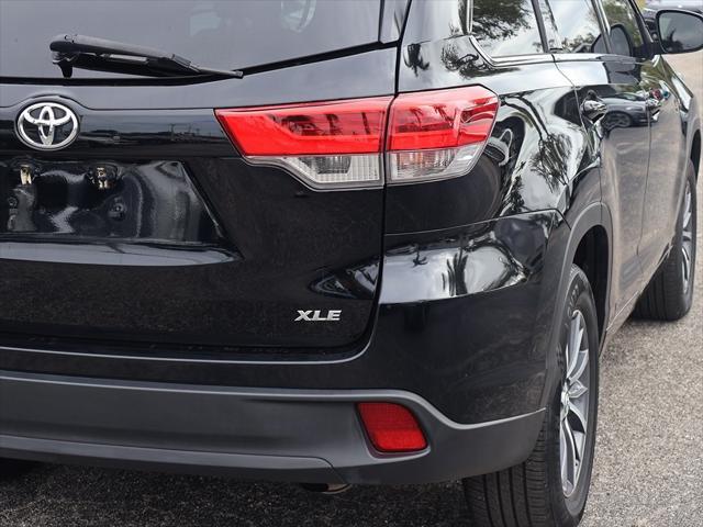 used 2018 Toyota Highlander car, priced at $19,248