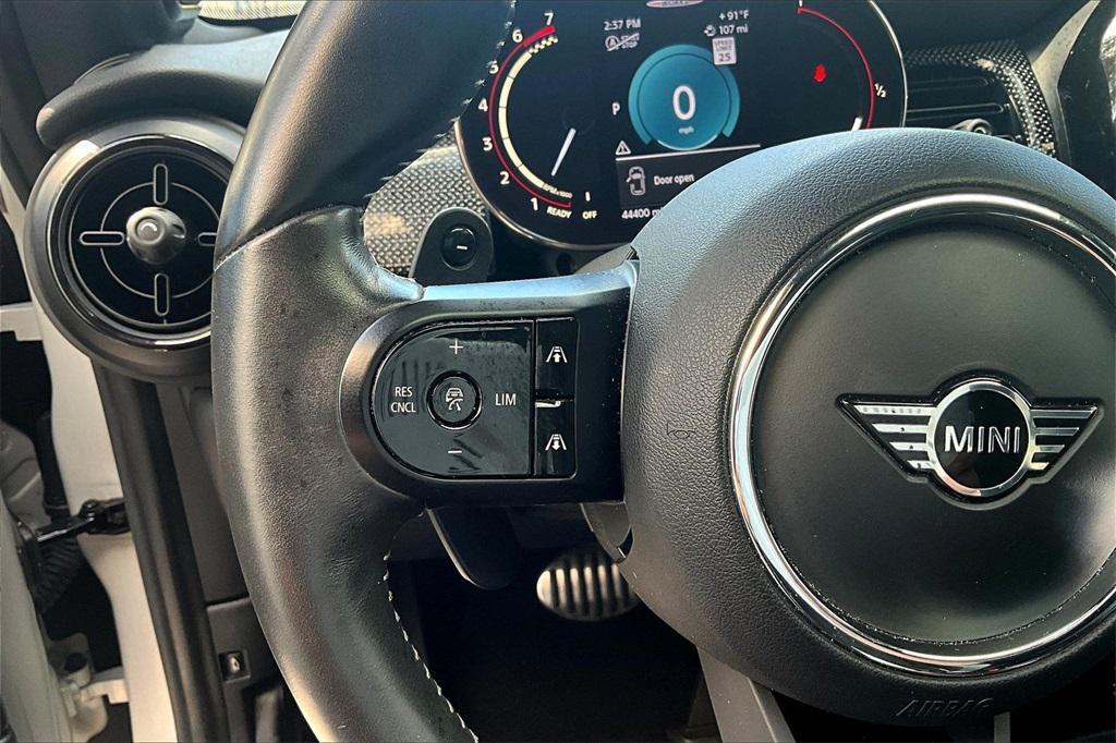 used 2022 MINI Hardtop car, priced at $24,495