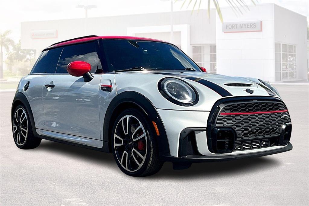 used 2022 MINI Hardtop car, priced at $24,495