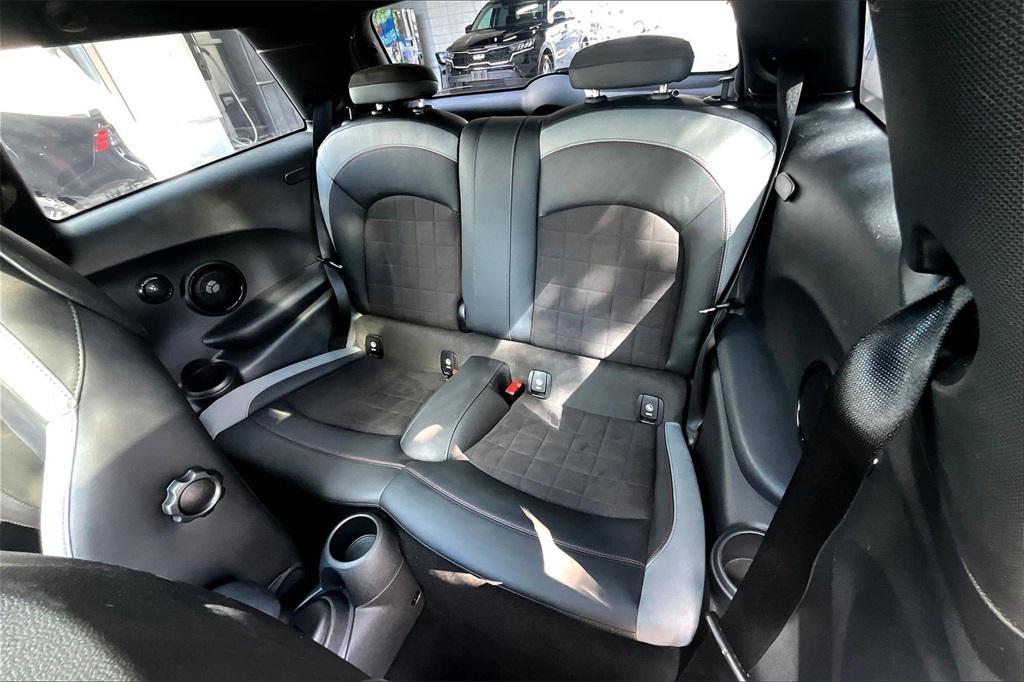 used 2022 MINI Hardtop car, priced at $24,495