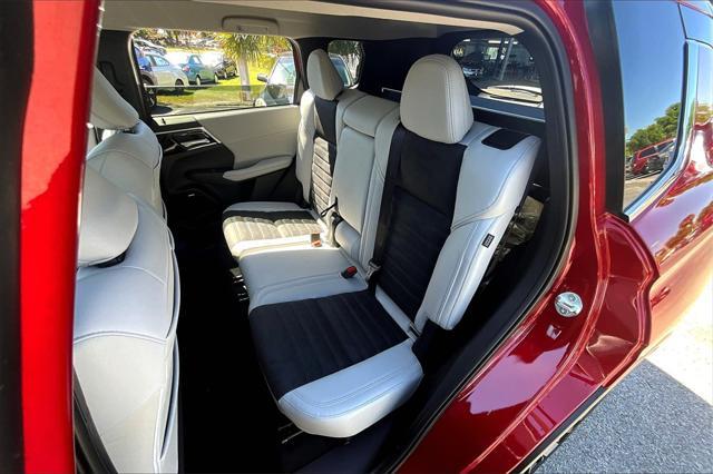 new 2025 Mitsubishi Outlander car, priced at $33,005