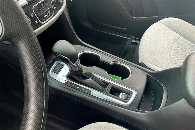 used 2022 Chevrolet Equinox car, priced at $19,516