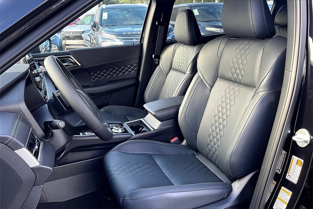 new 2025 Mitsubishi Outlander PHEV car, priced at $51,215