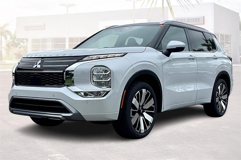 new 2025 Mitsubishi Outlander car, priced at $31,563