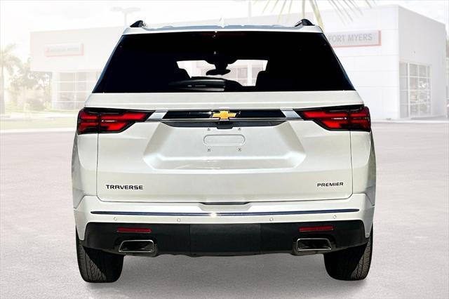 used 2022 Chevrolet Traverse car, priced at $35,254