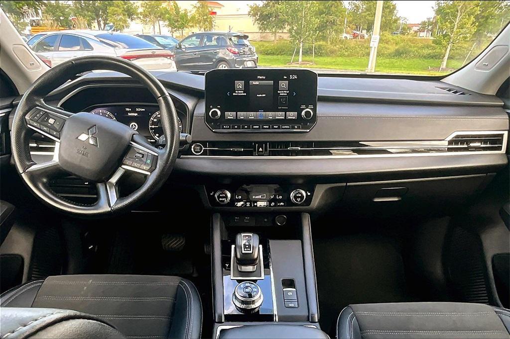 used 2024 Mitsubishi Outlander car, priced at $23,260