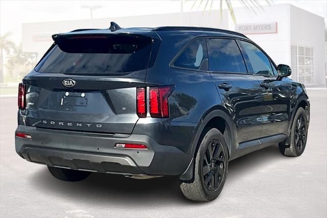 used 2021 Kia Sorento car, priced at $24,299