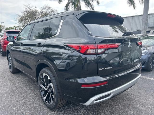 new 2024 Mitsubishi Outlander car, priced at $37,505