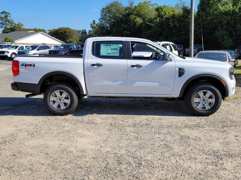 new 2025 Ford Ranger car, priced at $34,995