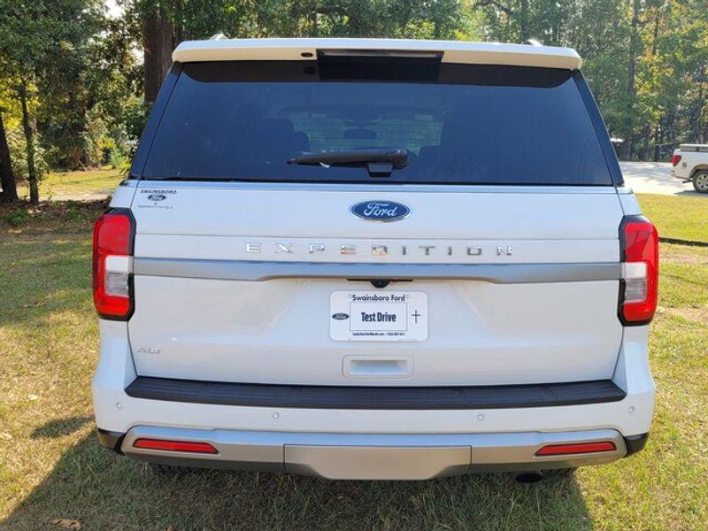 used 2024 Ford Expedition car, priced at $42,998