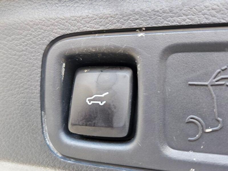 used 2024 Ford Expedition car, priced at $47,989