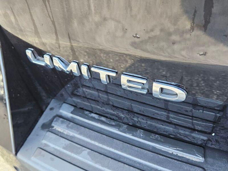 used 2024 Ford Expedition car, priced at $47,989