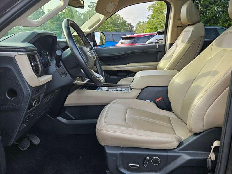 used 2024 Ford Expedition car, priced at $47,989