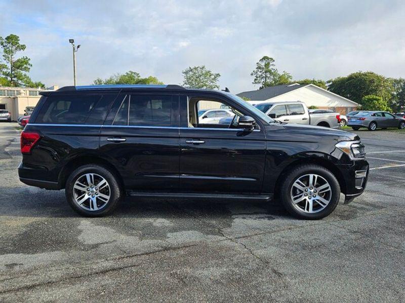 used 2024 Ford Expedition car, priced at $47,989