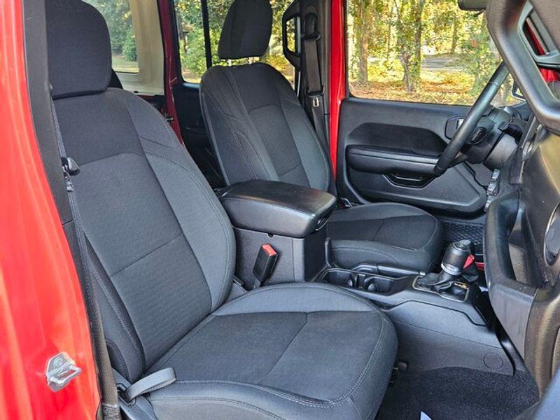 used 2019 Jeep Wrangler Unlimited car, priced at $25,900