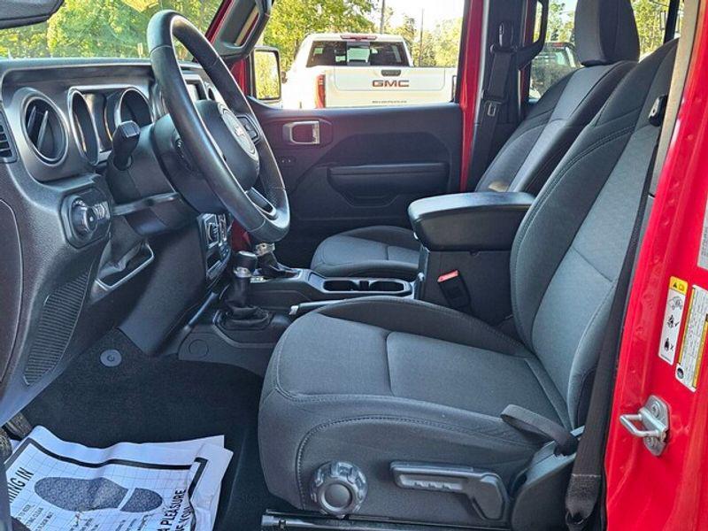 used 2019 Jeep Wrangler Unlimited car, priced at $25,900