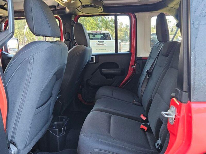 used 2019 Jeep Wrangler Unlimited car, priced at $25,900