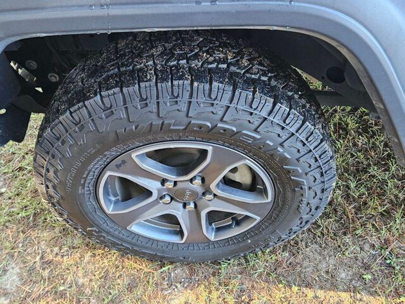 used 2019 Jeep Wrangler Unlimited car, priced at $25,900