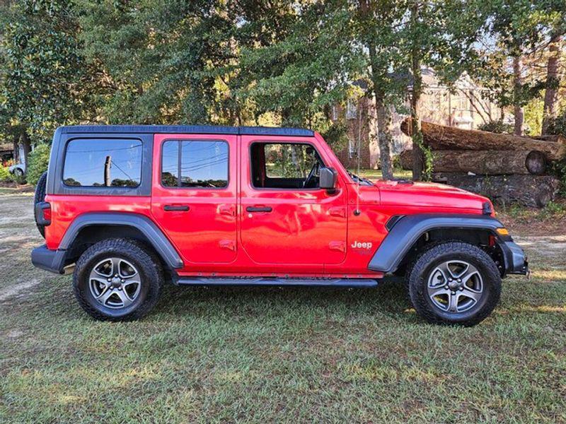 used 2019 Jeep Wrangler Unlimited car, priced at $25,900