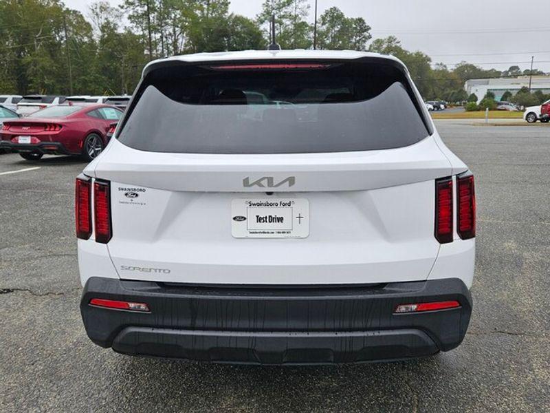 used 2023 Kia Sorento car, priced at $21,592