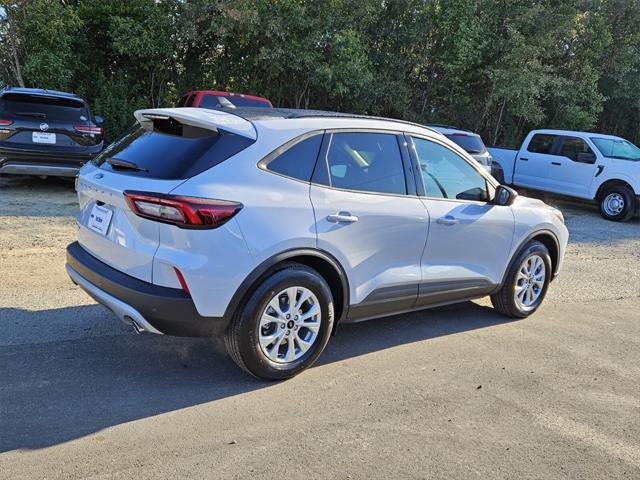 new 2025 Ford Escape car, priced at $31,995