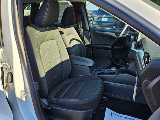 new 2025 Ford Escape car, priced at $31,699