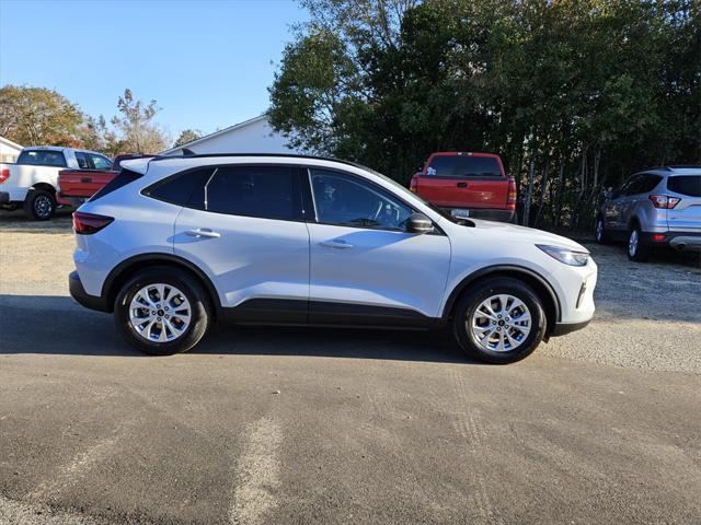 new 2025 Ford Escape car, priced at $31,995