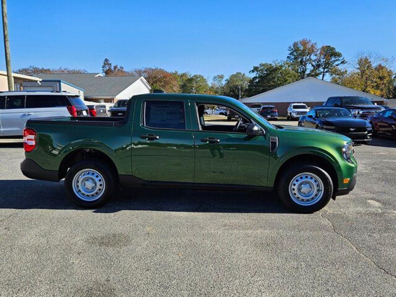new 2025 Ford Maverick car, priced at $28,728