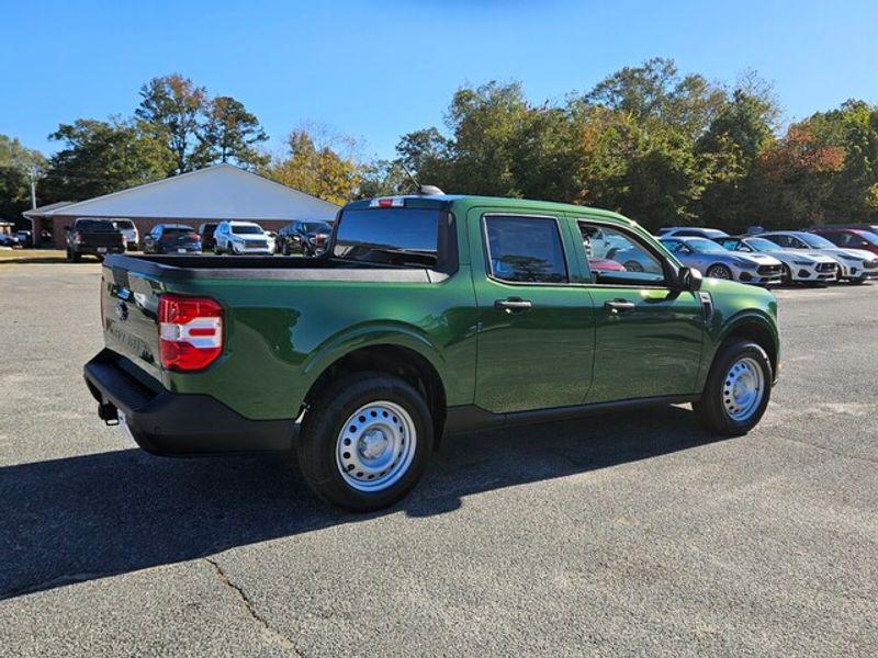 new 2025 Ford Maverick car, priced at $28,728