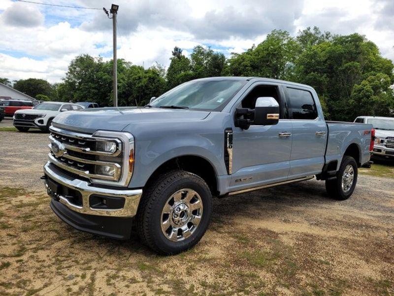 new 2025 Ford F-250 car, priced at $92,498