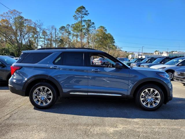 new 2025 Ford Explorer car, priced at $45,995