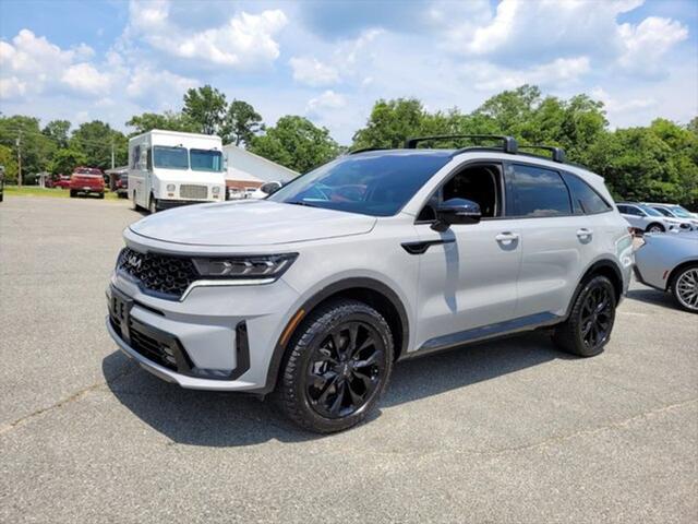 used 2022 Kia Sorento car, priced at $31,750