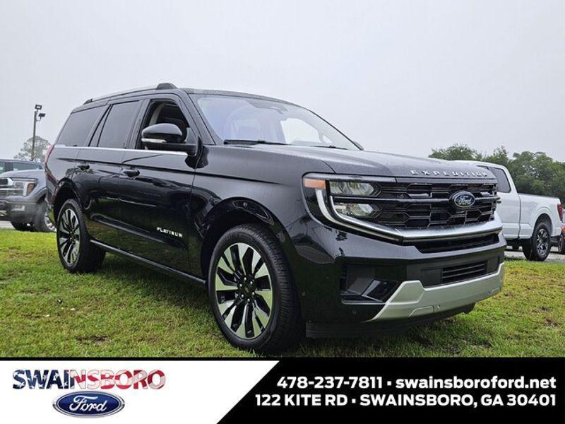 new 2025 Ford Expedition car, priced at $79,255