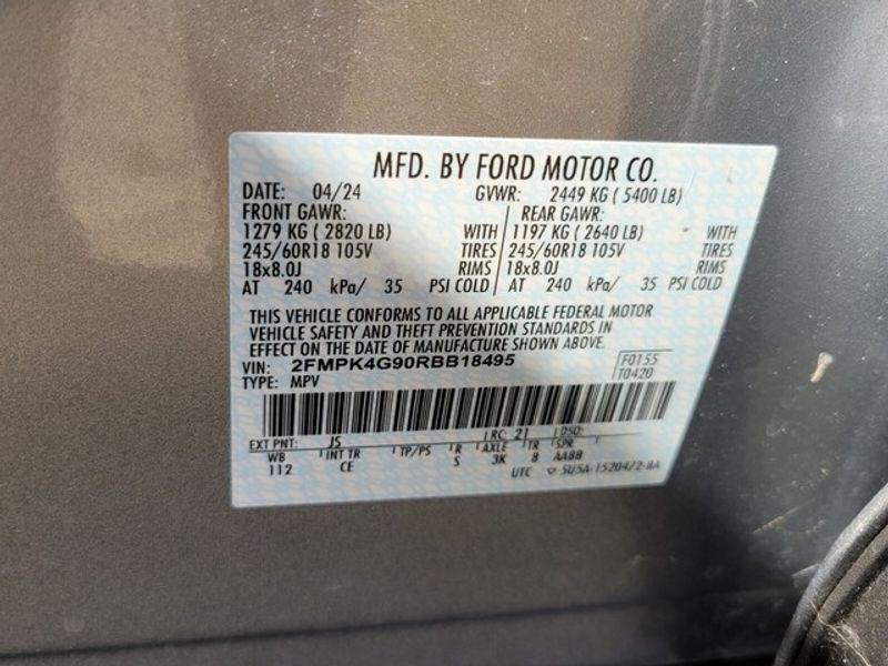 new 2024 Ford Edge car, priced at $32,995