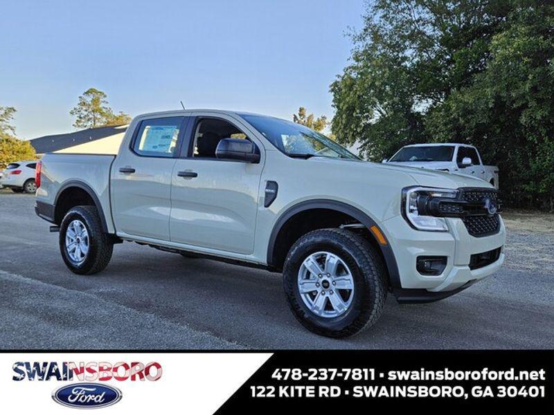 new 2025 Ford Ranger car, priced at $33,499