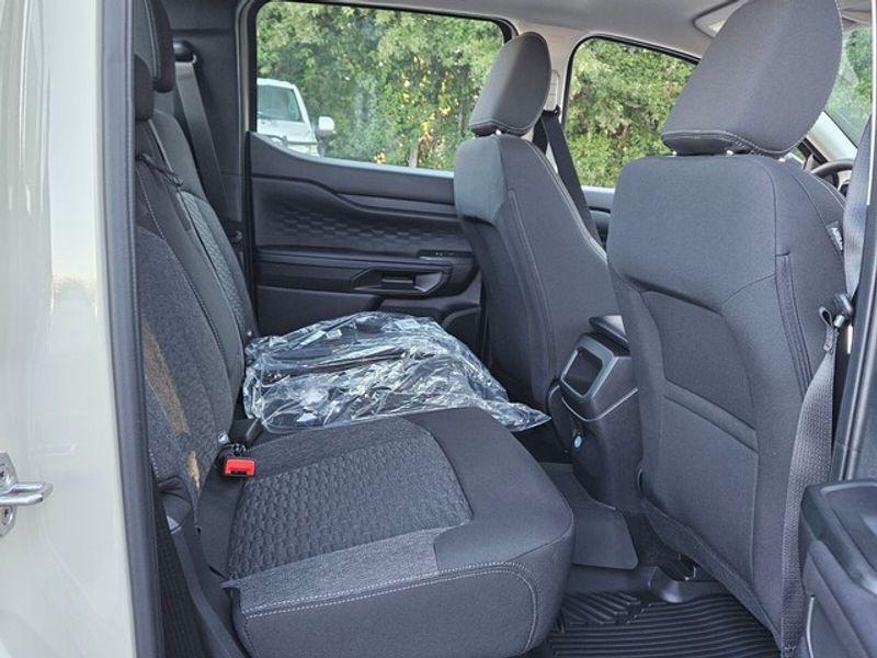 new 2025 Ford Ranger car, priced at $33,499