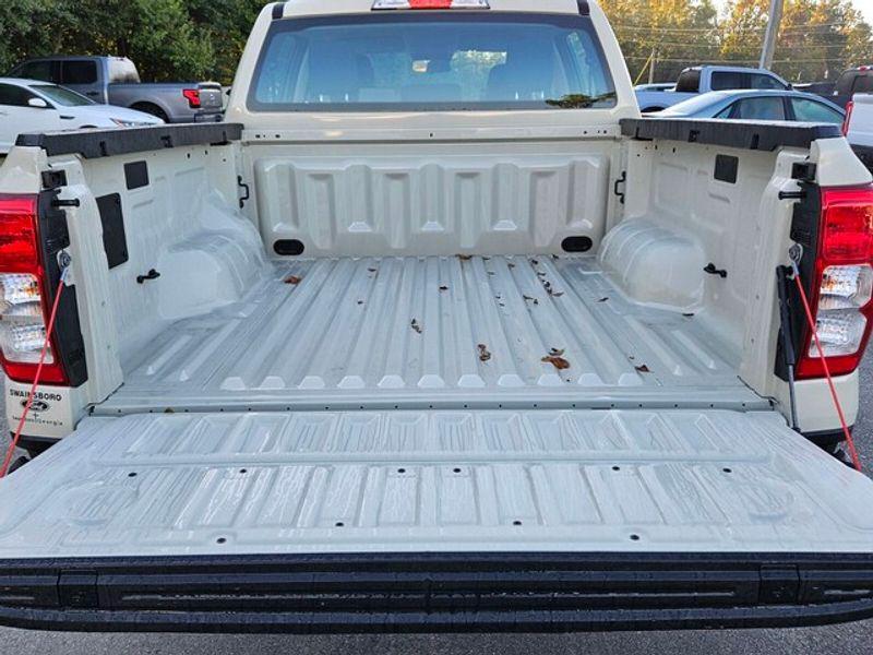 new 2025 Ford Ranger car, priced at $33,499