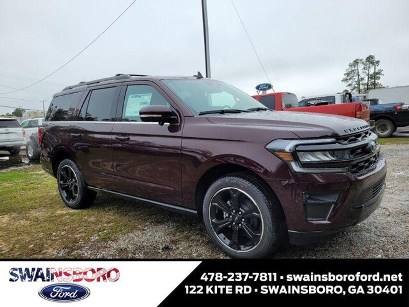 new 2024 Ford Expedition car, priced at $65,499