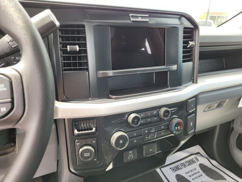 new 2025 Ford F-250 car, priced at $62,999