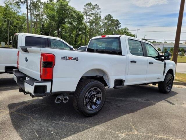 new 2025 Ford F-250 car, priced at $67,495