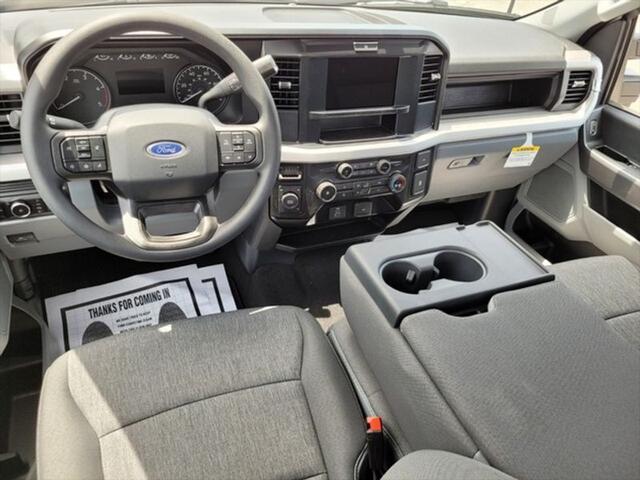 new 2025 Ford F-250 car, priced at $67,495