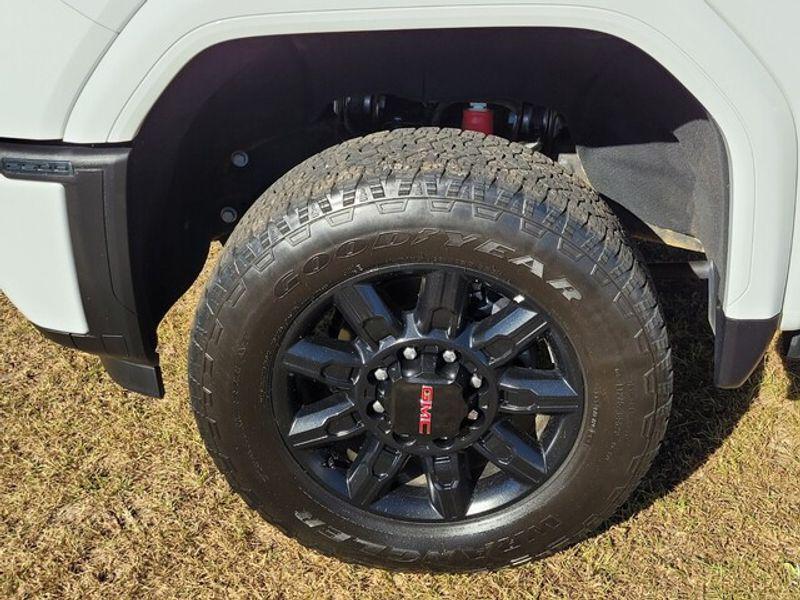 used 2024 GMC Sierra 2500 car, priced at $66,260