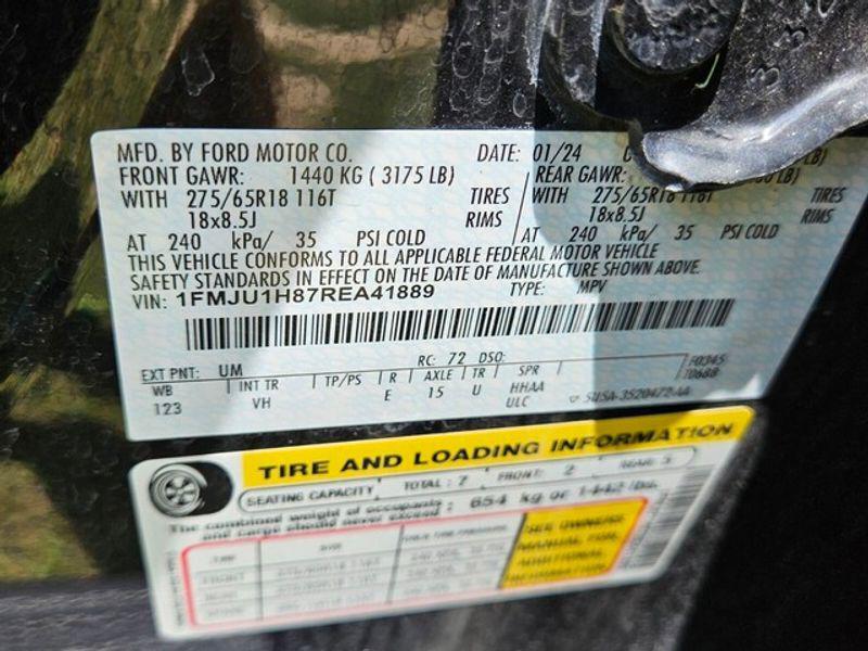 used 2024 Ford Expedition car, priced at $50,525